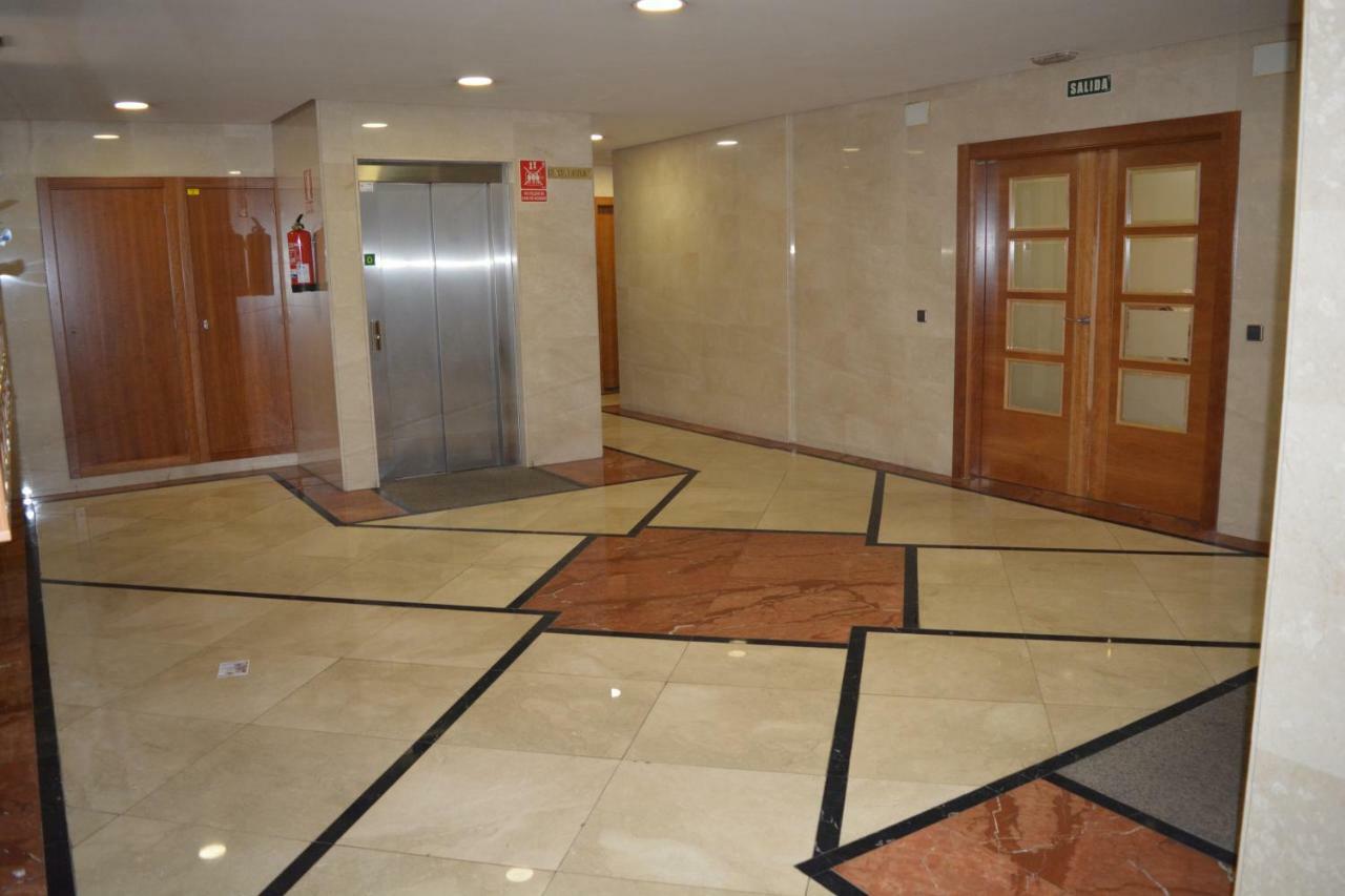 Apartamento Edificio Plaza Gran Via Salamanca Eksteriør billede