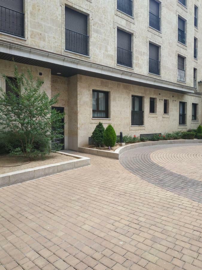 Apartamento Edificio Plaza Gran Via Salamanca Eksteriør billede