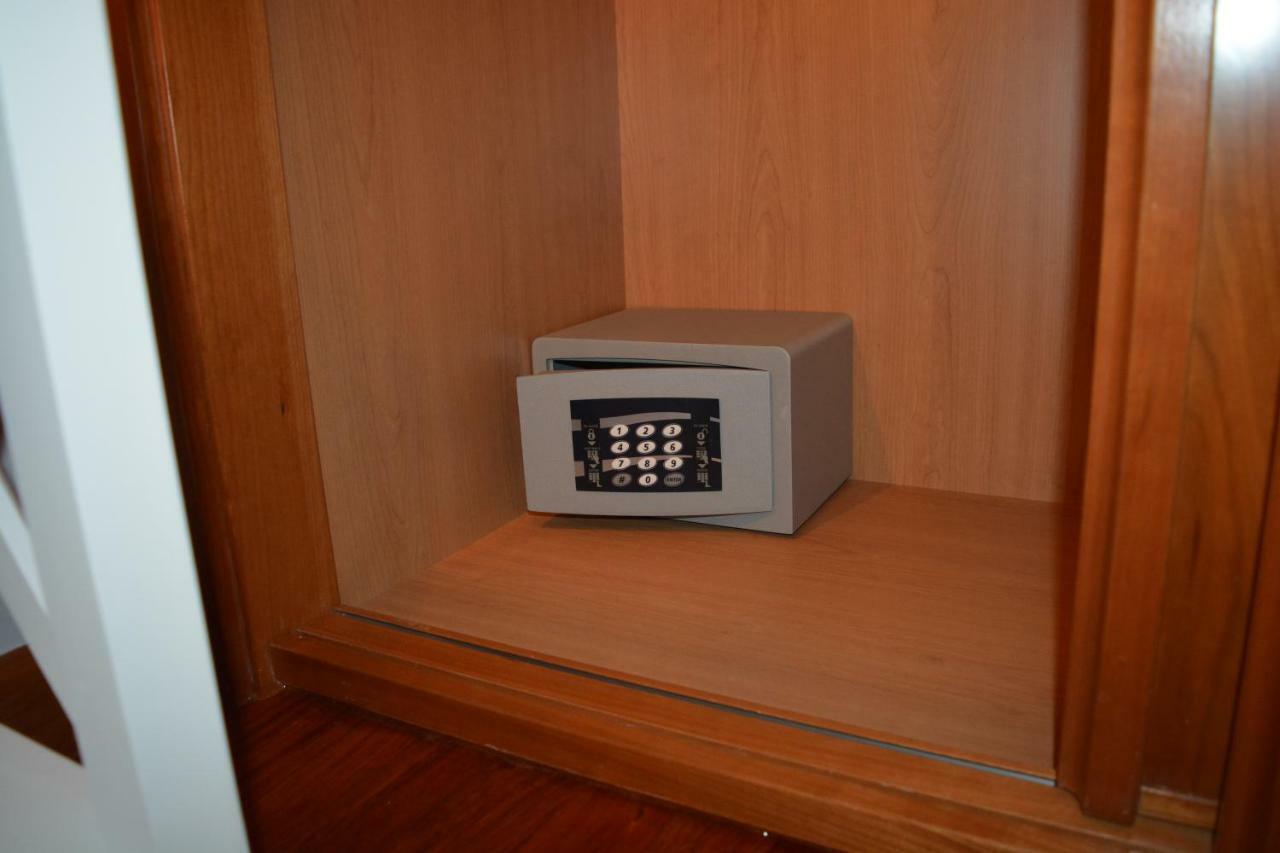 Apartamento Edificio Plaza Gran Via Salamanca Eksteriør billede